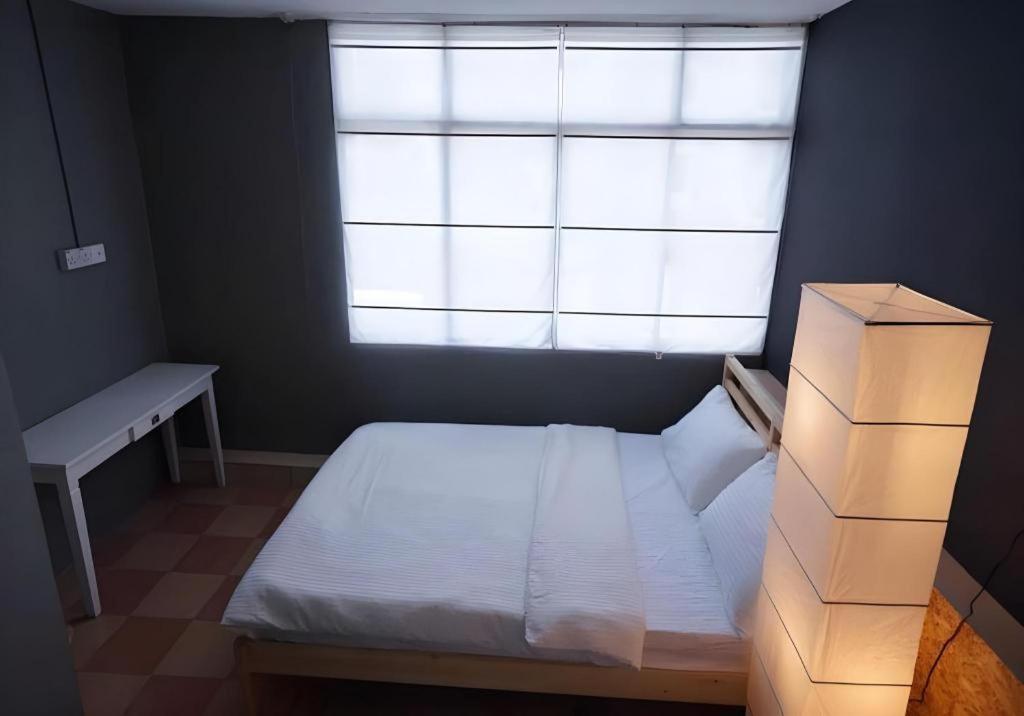 Koptel Budget Hotel Kuching Exterior photo