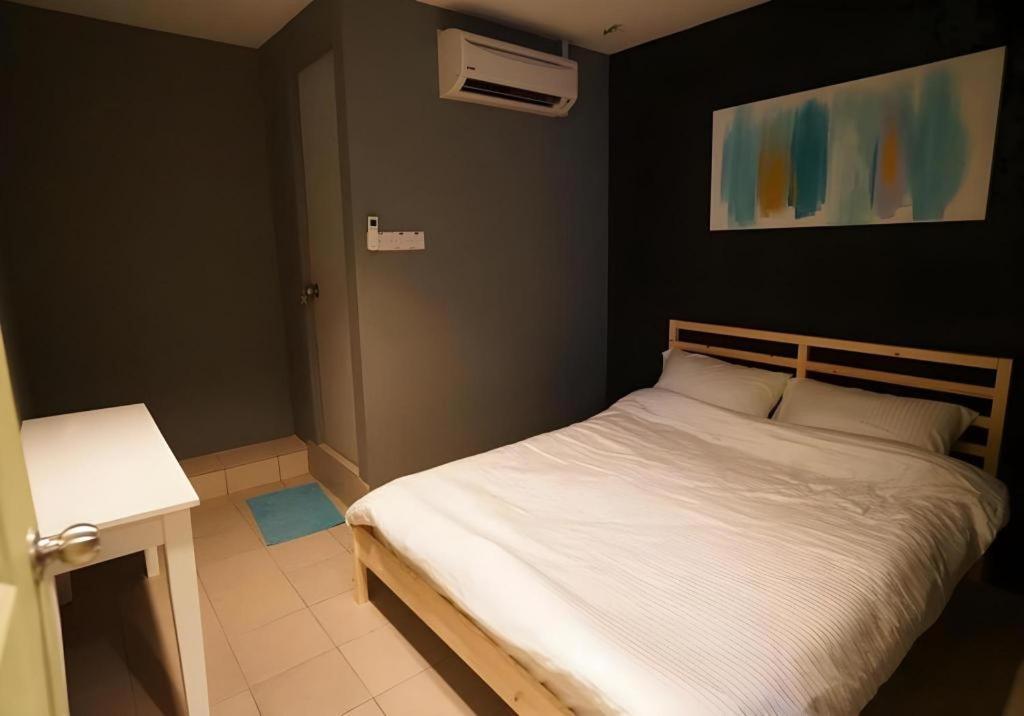 Koptel Budget Hotel Kuching Exterior photo
