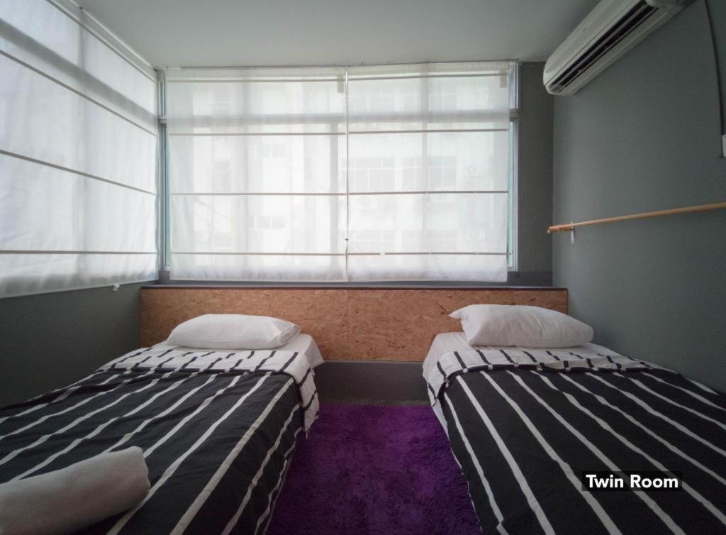 Koptel Budget Hotel Kuching Exterior photo